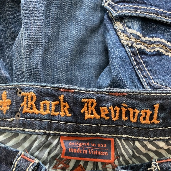 Rock Revival Raven jeans - Picture 2 of 9